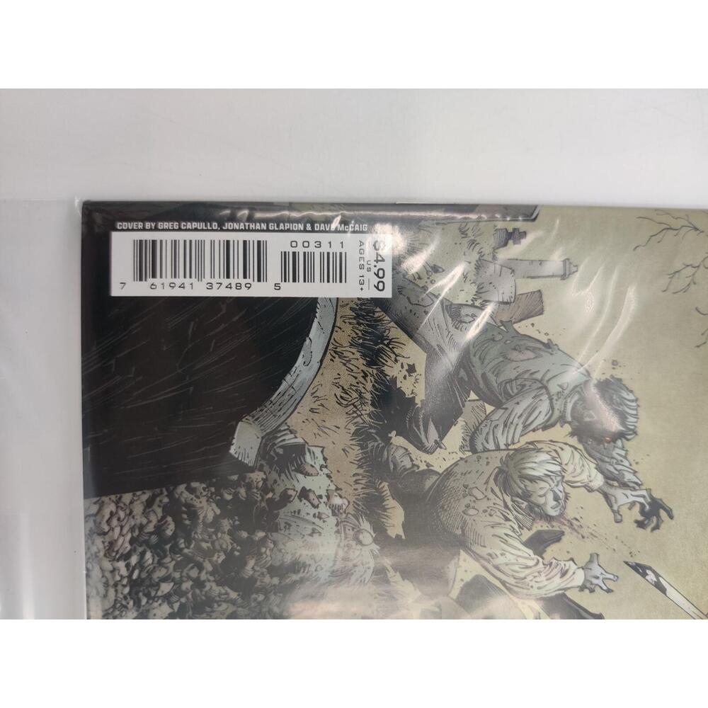 BATMAN GOTHAM KNIGHTS GILDED CITY #3 Cagle Capullo Glapion 2022 SEALED w/CODE - Picture 3 of 6
